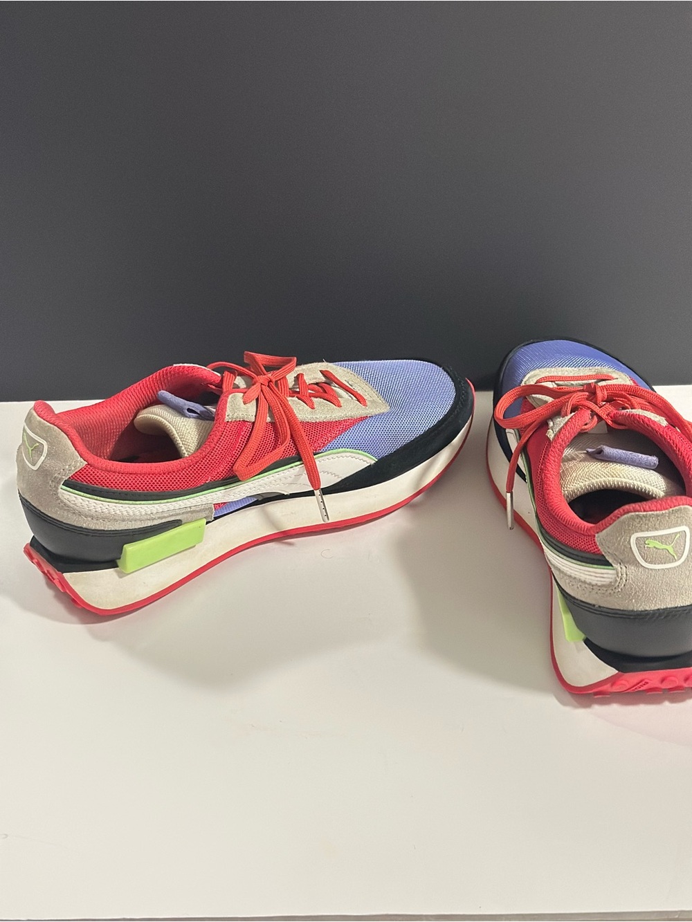 Puma Future Rider Womens Size 8 Red Blue White Gray Rider Foam 381684-01 Preppy - Picture 8 of 11